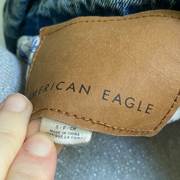 Floral lined denim jacket - Picture 4 of 5